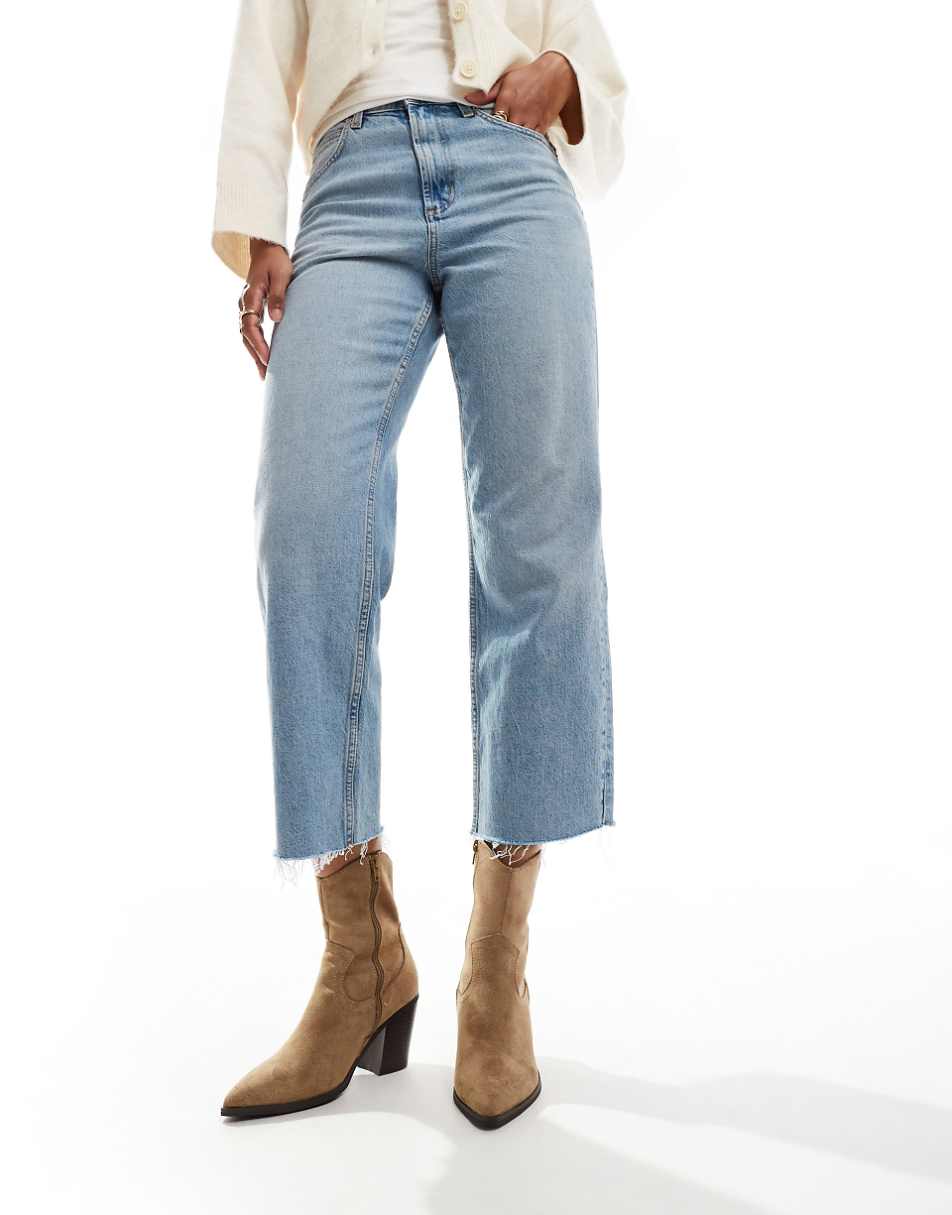 ASOS DESIGN Rational heeled western boots in taupe