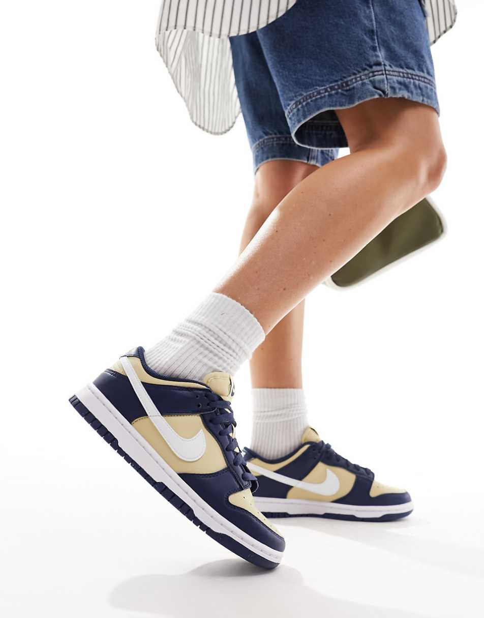 Nike Dunk Low NN sneakers in navy