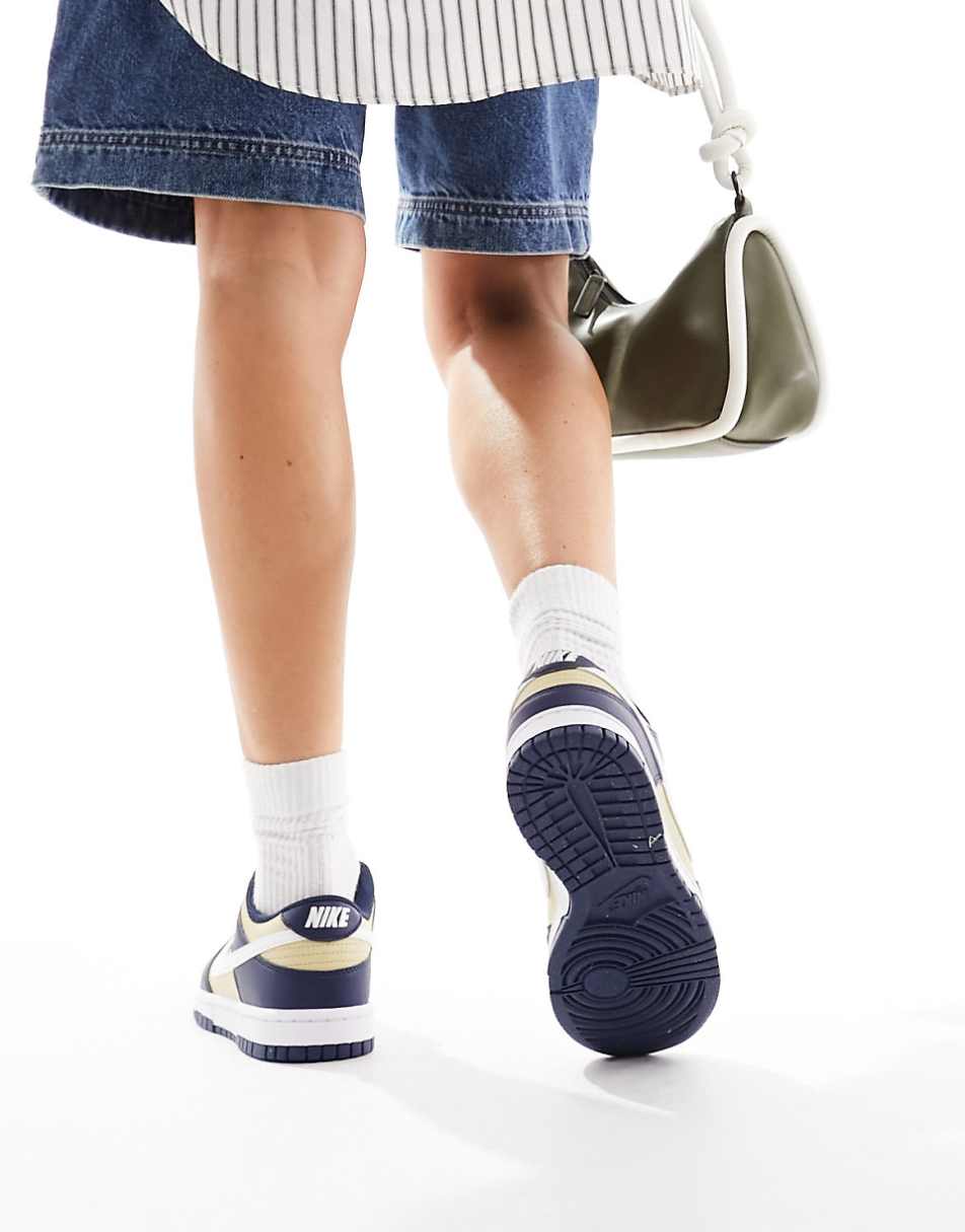 Nike Dunk Low NN sneakers in navy