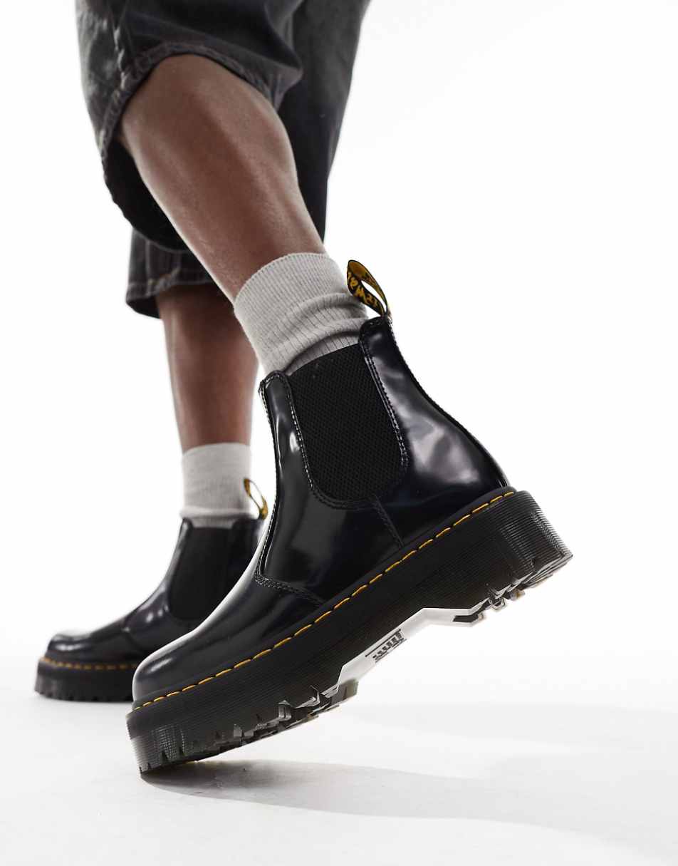 Dr Martens 2976 Quad chelsea boots in black polished smooth leather