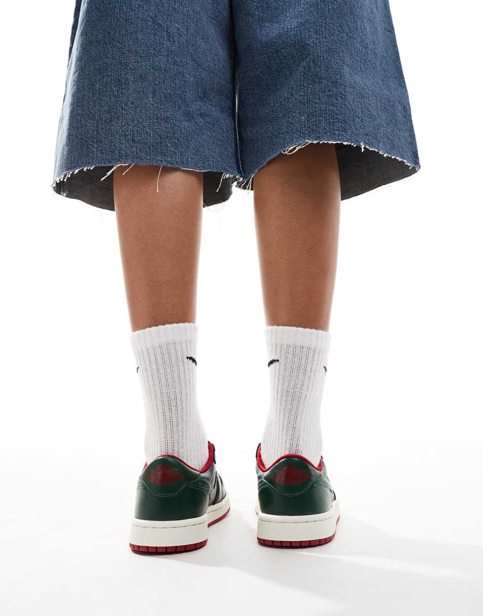 Nike Air Jordan 1 Low sneakers in black and green