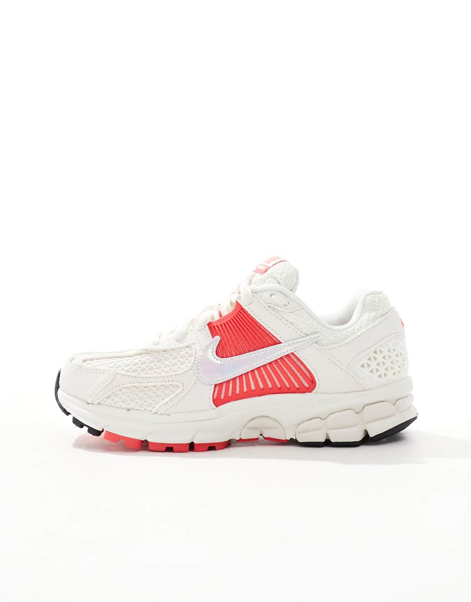 Nike Zoom Vomero 5 sneakers in red and pink