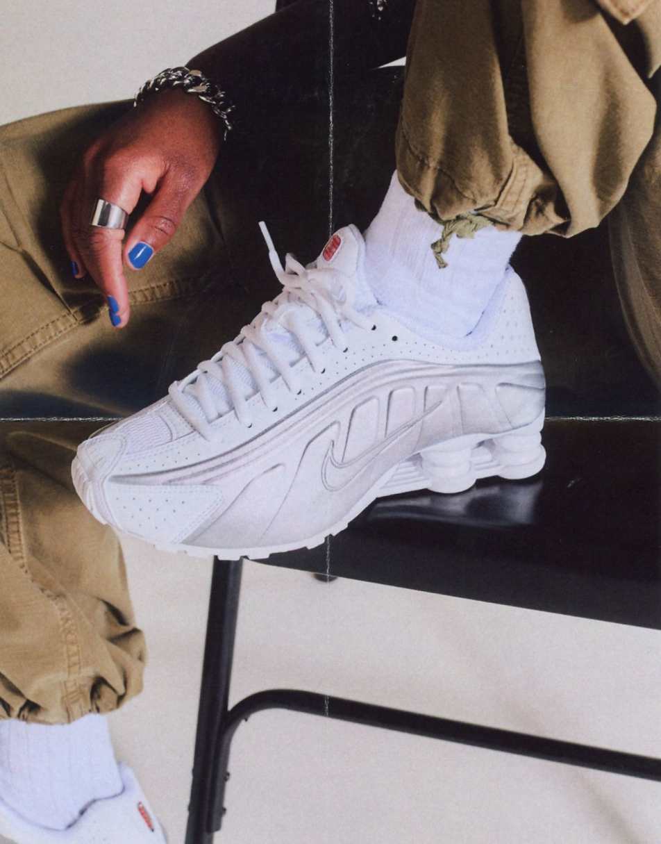 Nike Shox R4 sneakers in white and silver