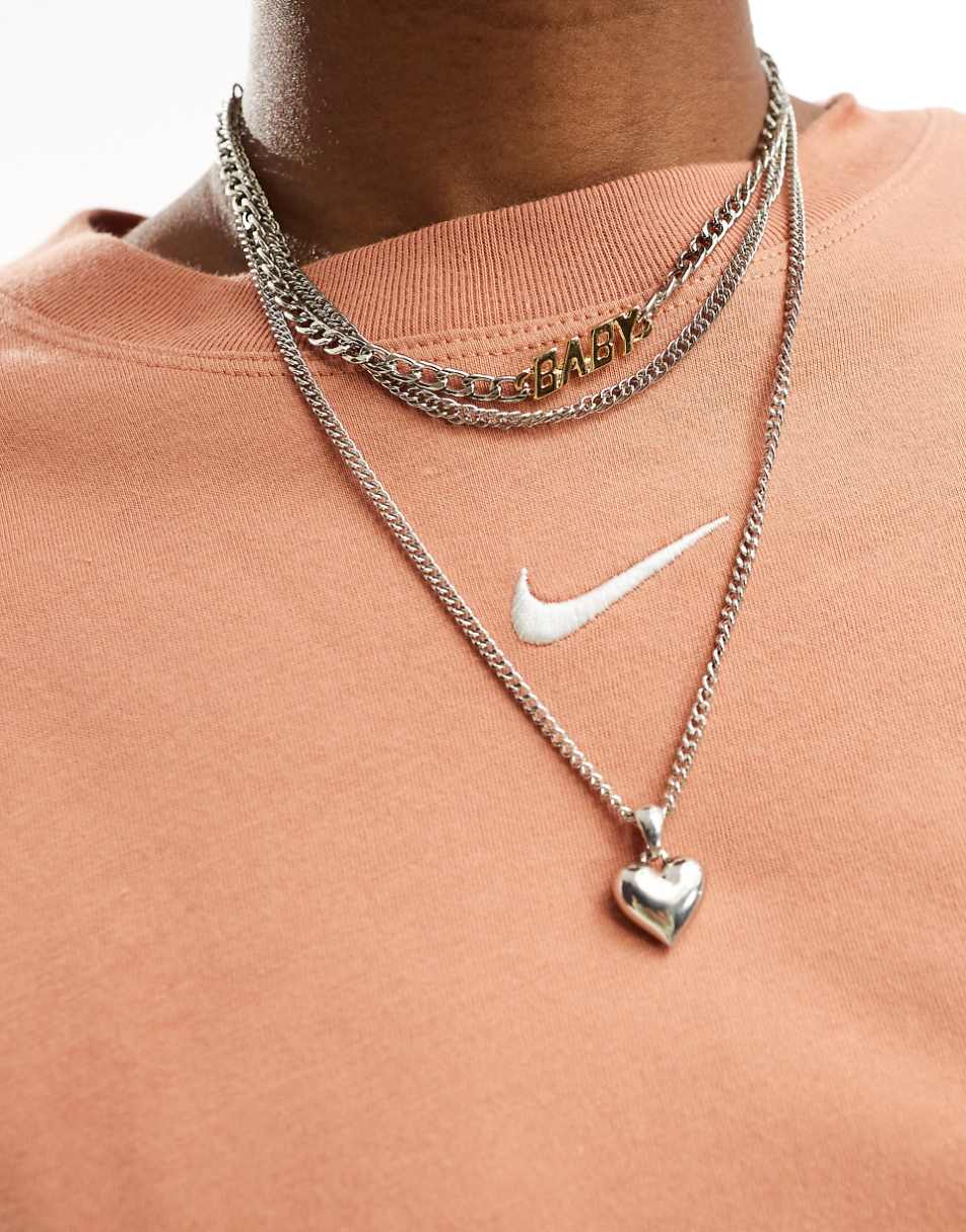 Nike Essentials T-shirt in orange
