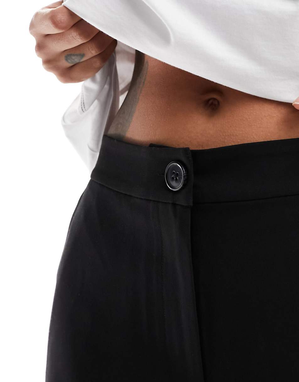 ASOS DESIGN tailored wide leg dad pants in black