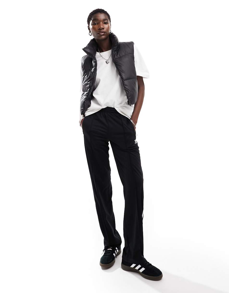 ONLY cropped high neck vest in black