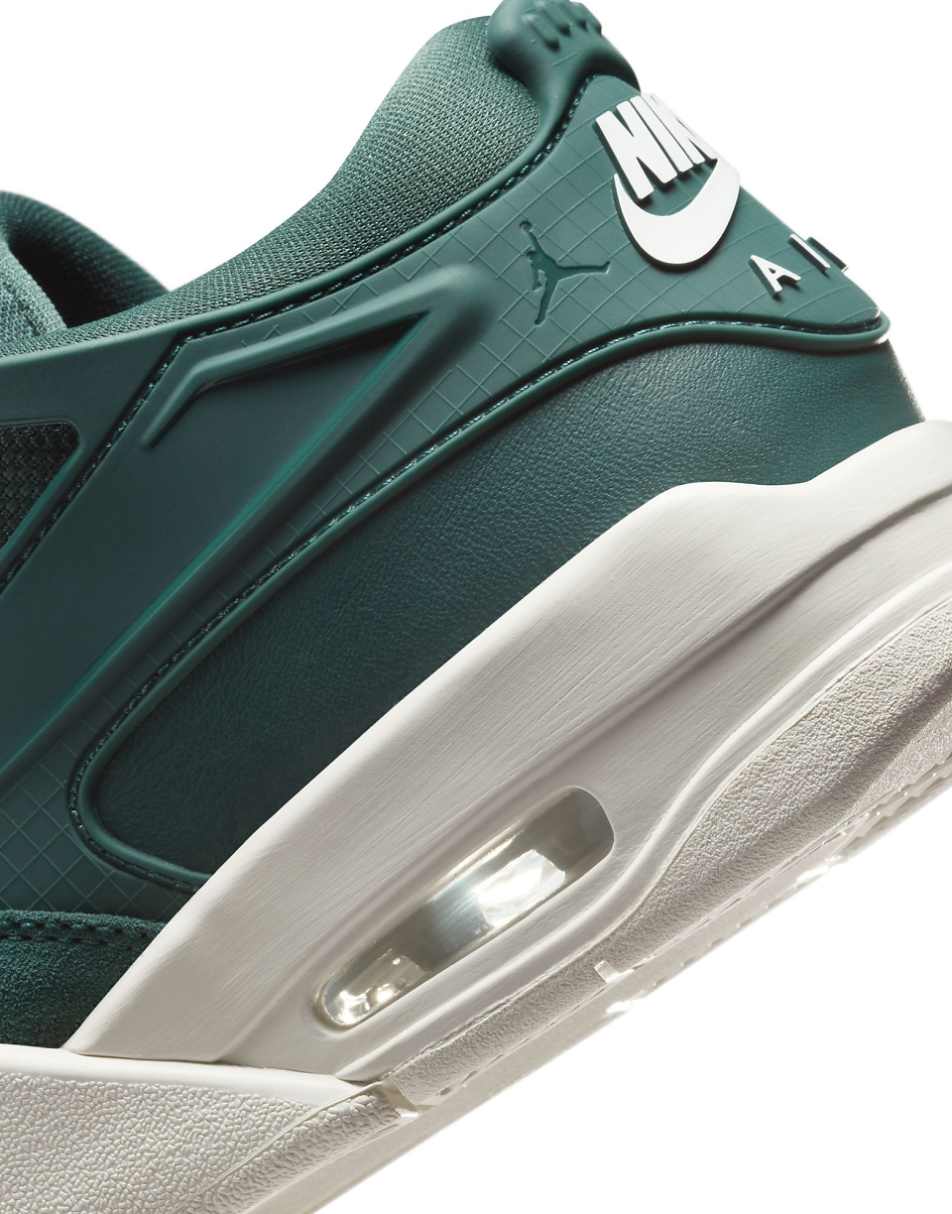 Nike Air Jordan 4 RM sneakers in green and white