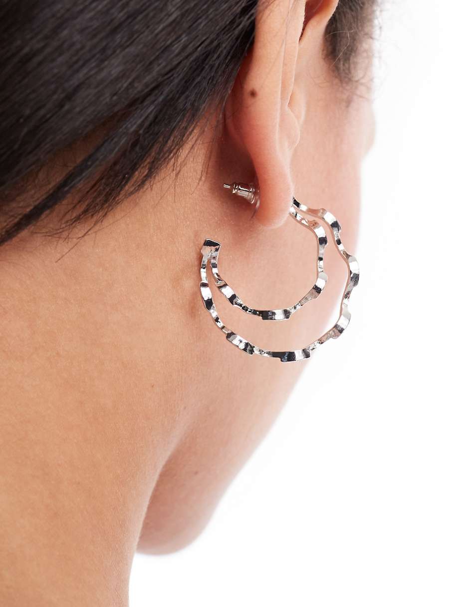 Petit Moments truebe wave detail hoop earrings in silver