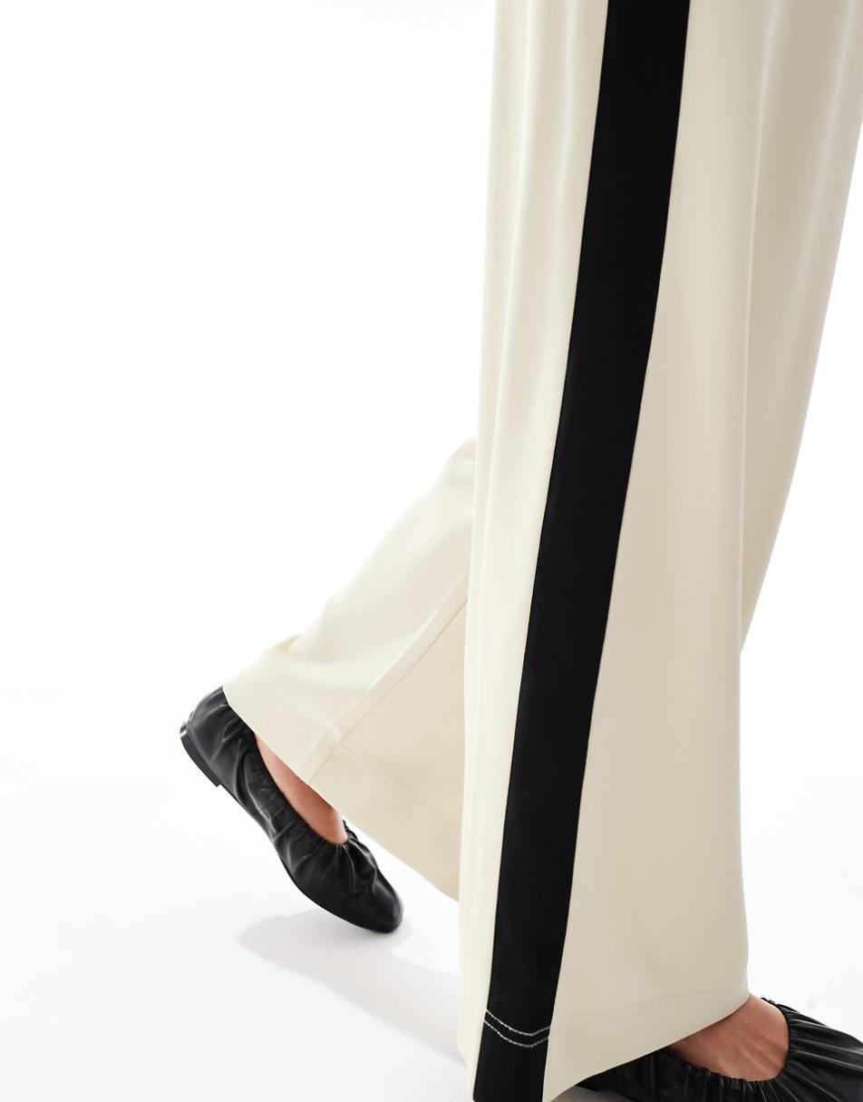 ASOS DESIGN Petite pull on pants with contrast panel in sand