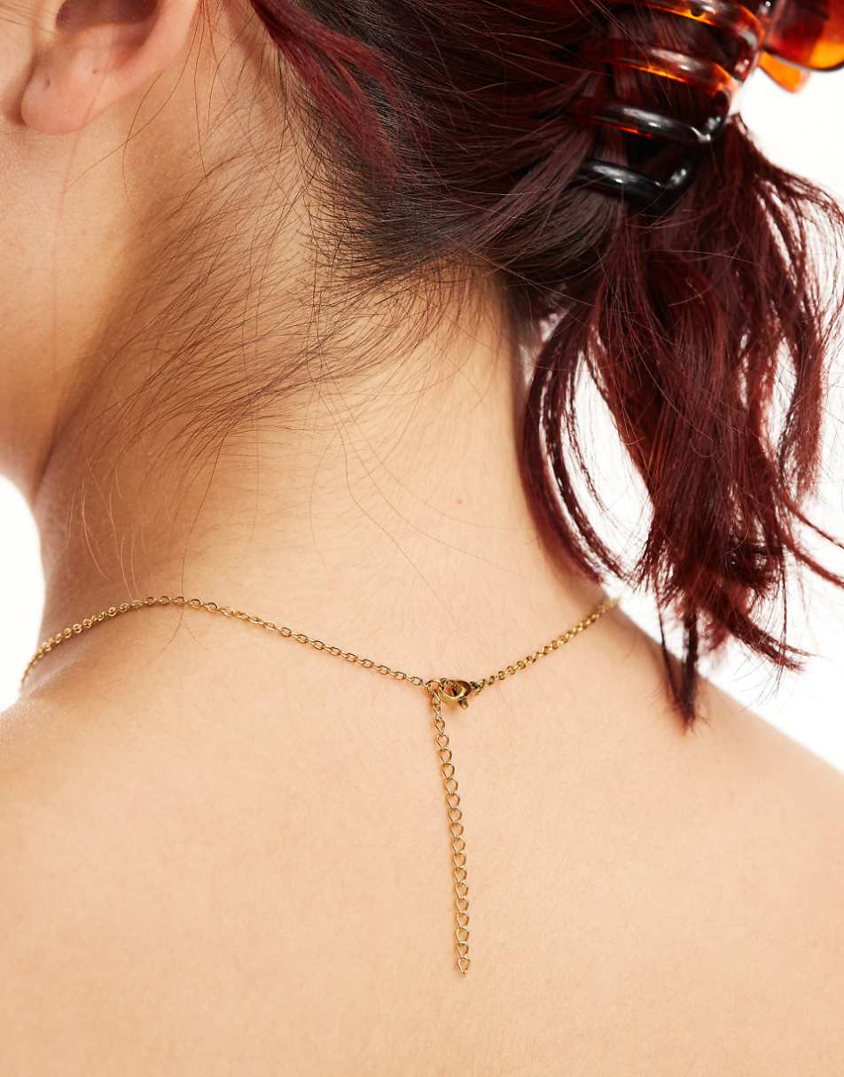 Lost Souls stainless steel flower pendant necklace in 18k gold plated