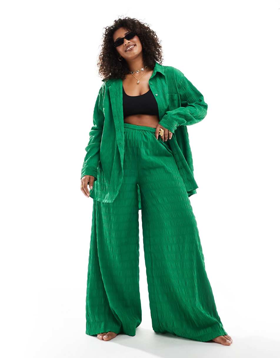 Esmée Curve textured long sleeve beach shirt in green - part of a set