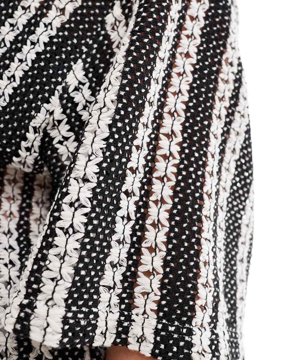 Extro & Vert Plus crochet shirt in black and white - part of a set