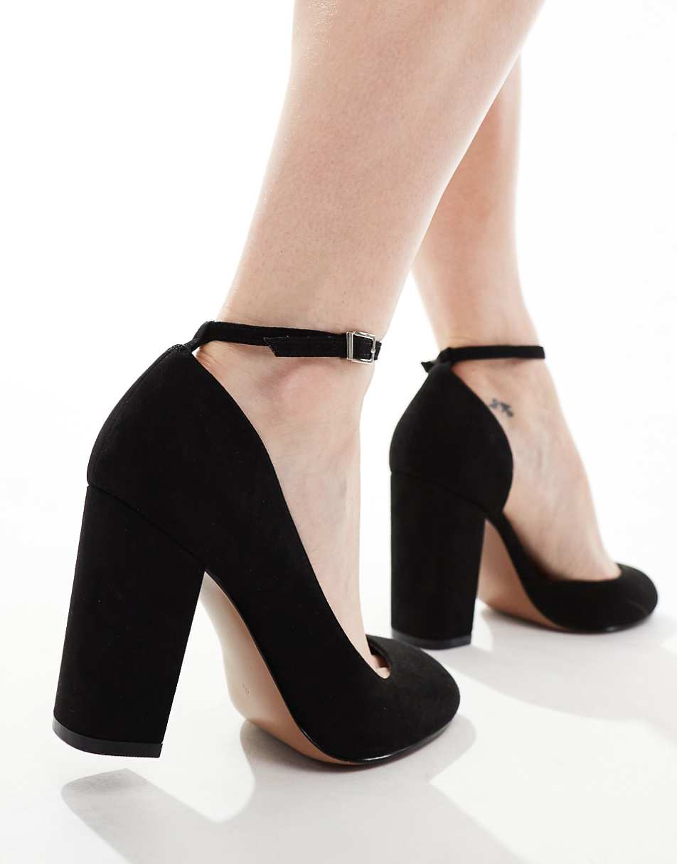 ASOS DESIGN Wide Fit Pebble high block heeled shoes in black