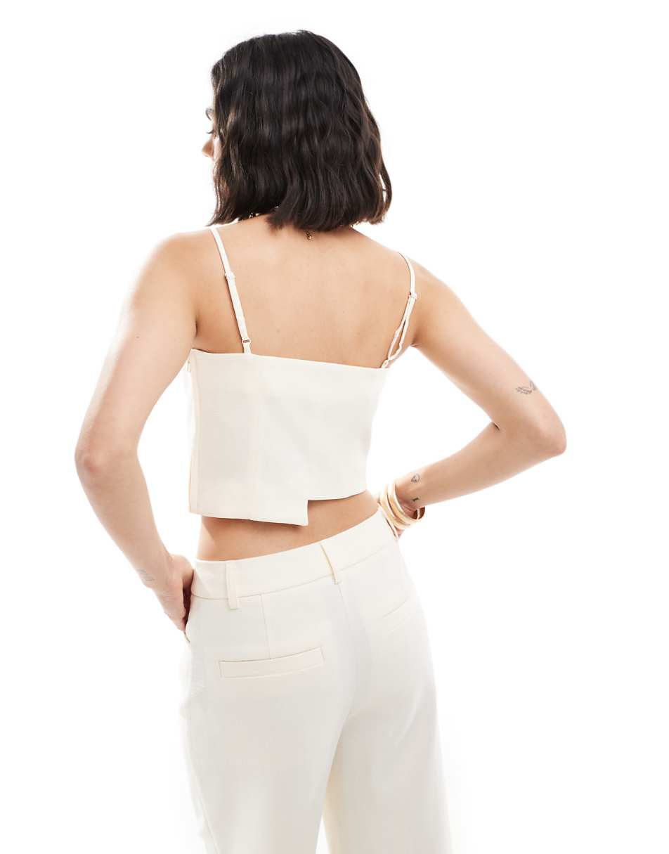 ASOS DESIGN split vest in cream