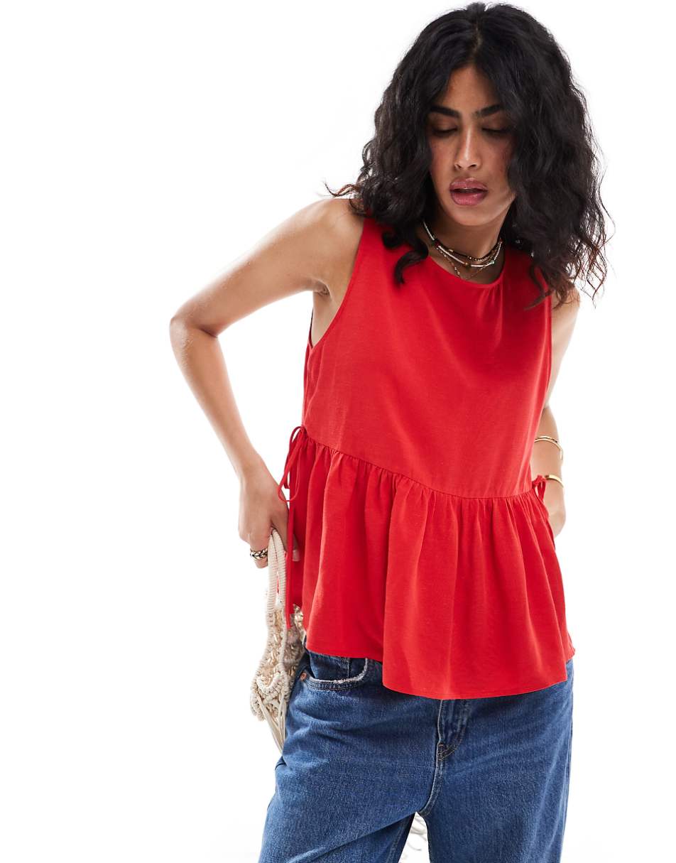 ASOS DESIGN tie side swing top in red