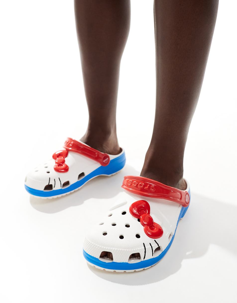Crocs Unisex Hello Kitty IAM Classic clogs in multi