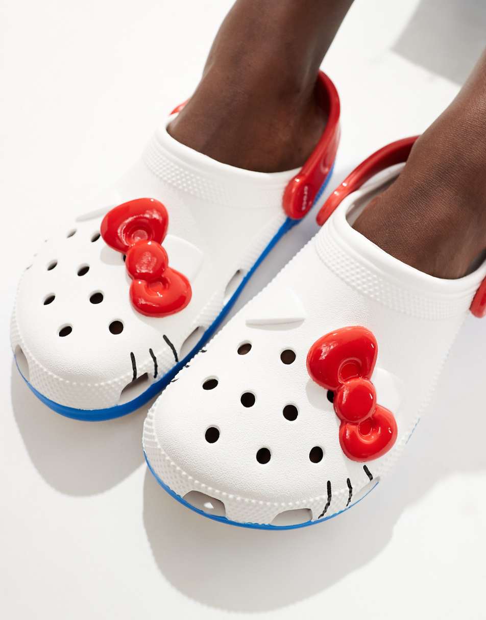Crocs Unisex Hello Kitty IAM Classic clogs in multi