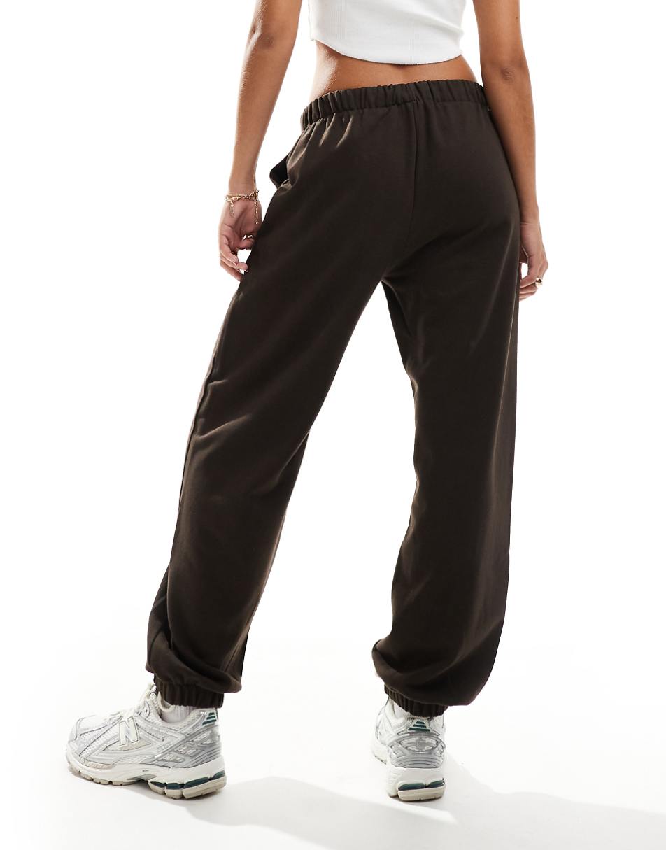 Bershka cuffed sweatpants in chocolate