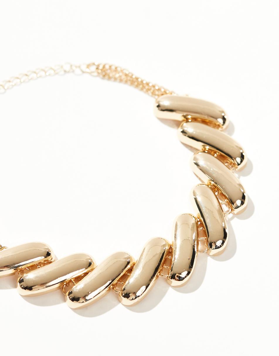ASOS DESIGN choker necklace with ribbed design in gold tone