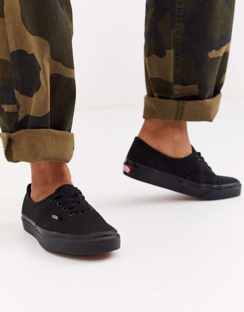 Vans Classic Authentic triple black sneakers