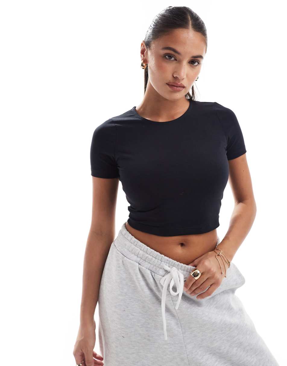 ASOS DESIGN fitted crop t-shirt in black