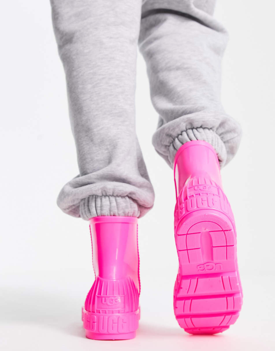 UGG Drizlita rain boots with shearling insole in pink