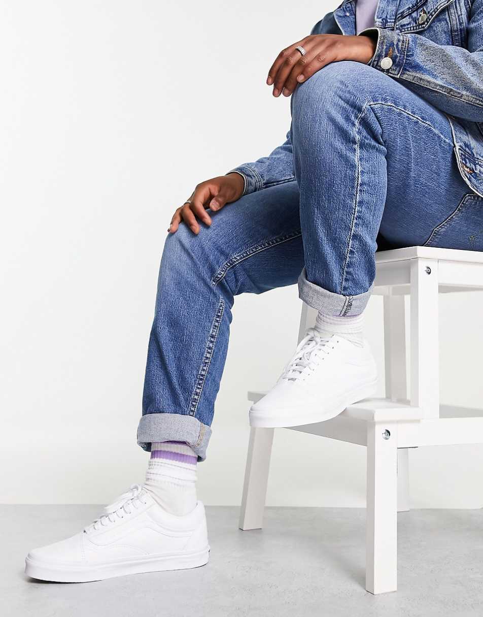 Vans Old Skool sneakers in triple white