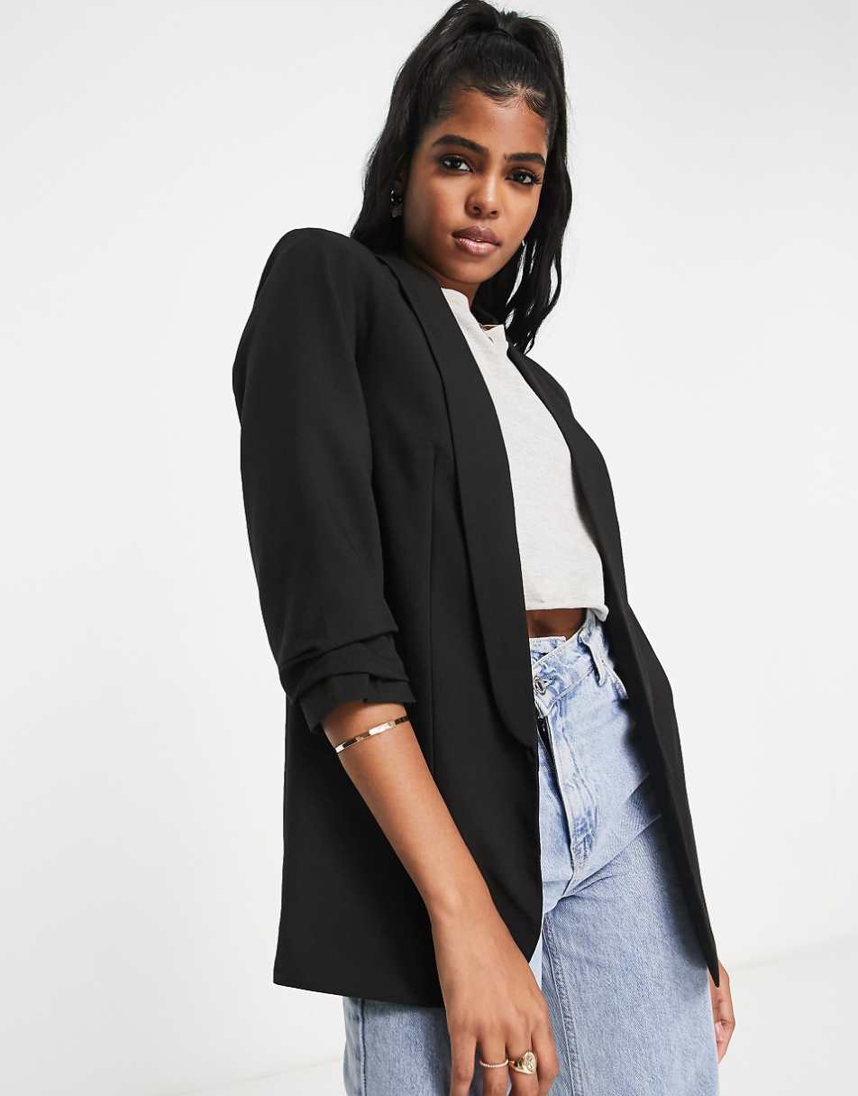 Pieces ruched sleeve blazer in black