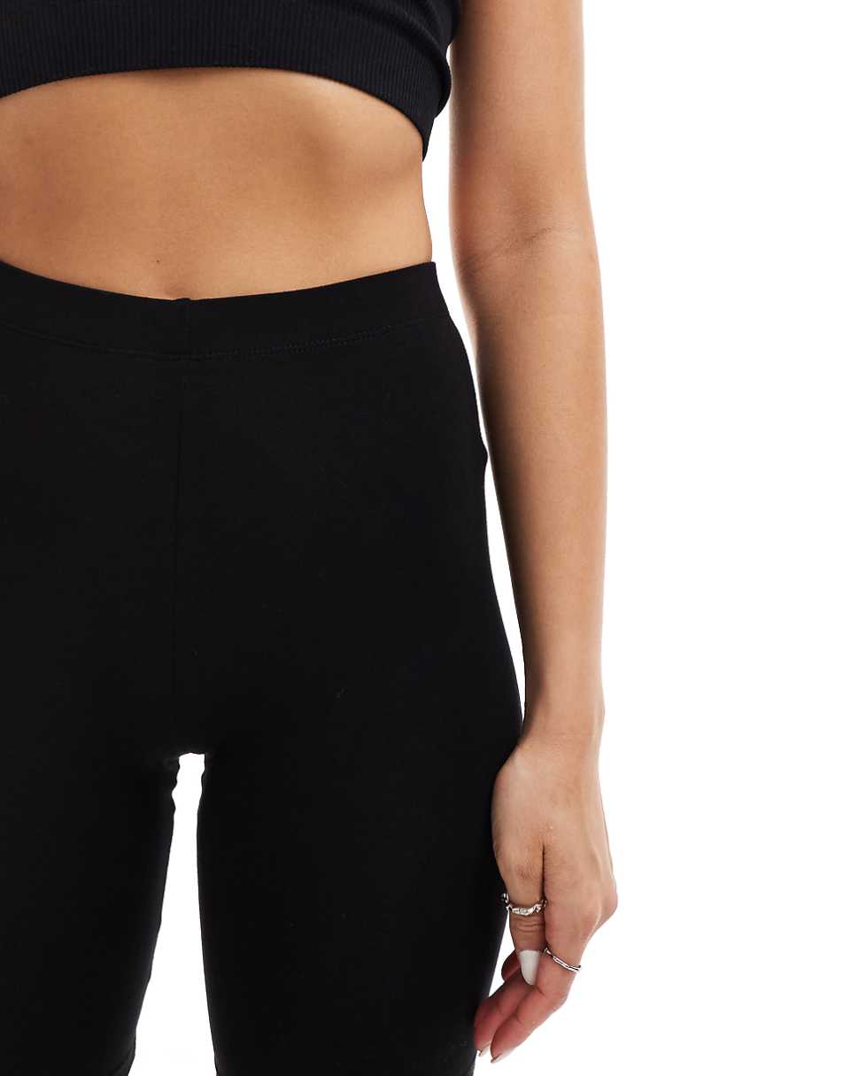 ASOS DESIGN 2-pack basic legging shorts in black