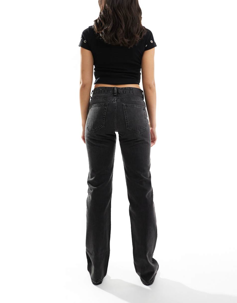 Pull&Bear mid rise straight leg jeans in black