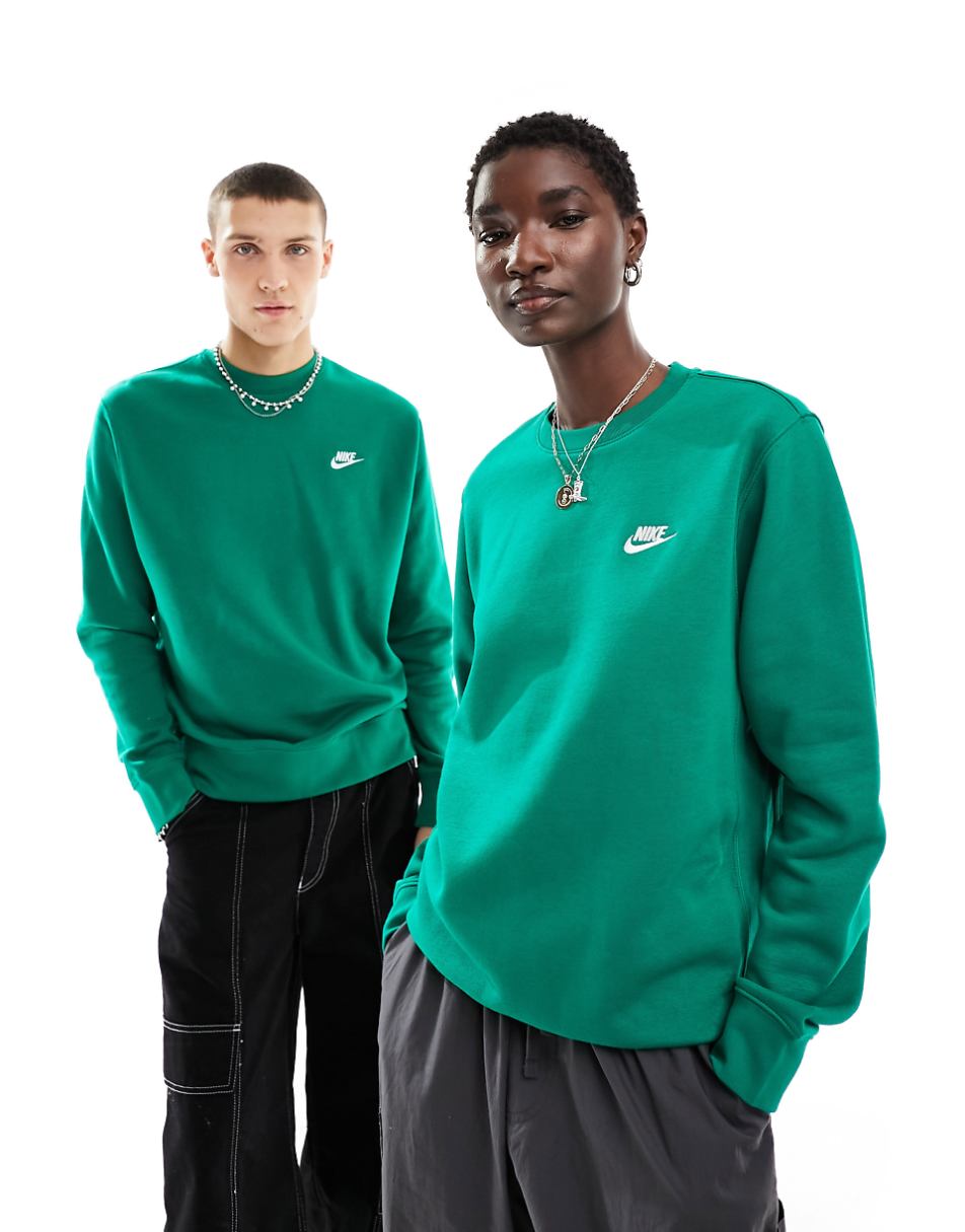 Nike Club Unisex sweatshirt in green