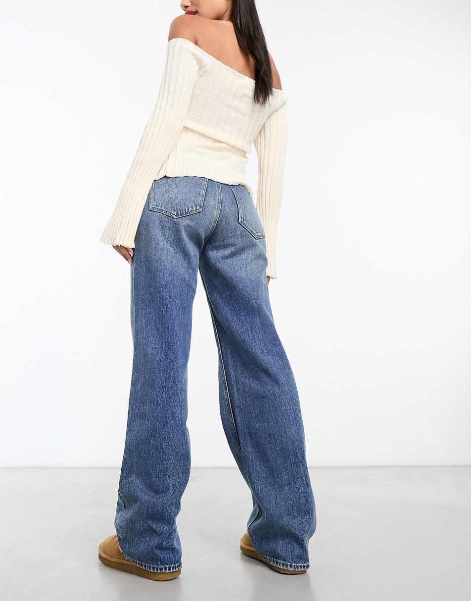 Stradivarius wide leg dad jean in dark vintage wash