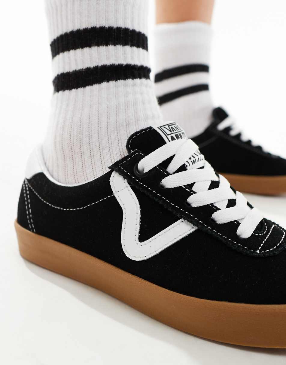 Vans FU Sport Low sneakers with rubber sole in black and white