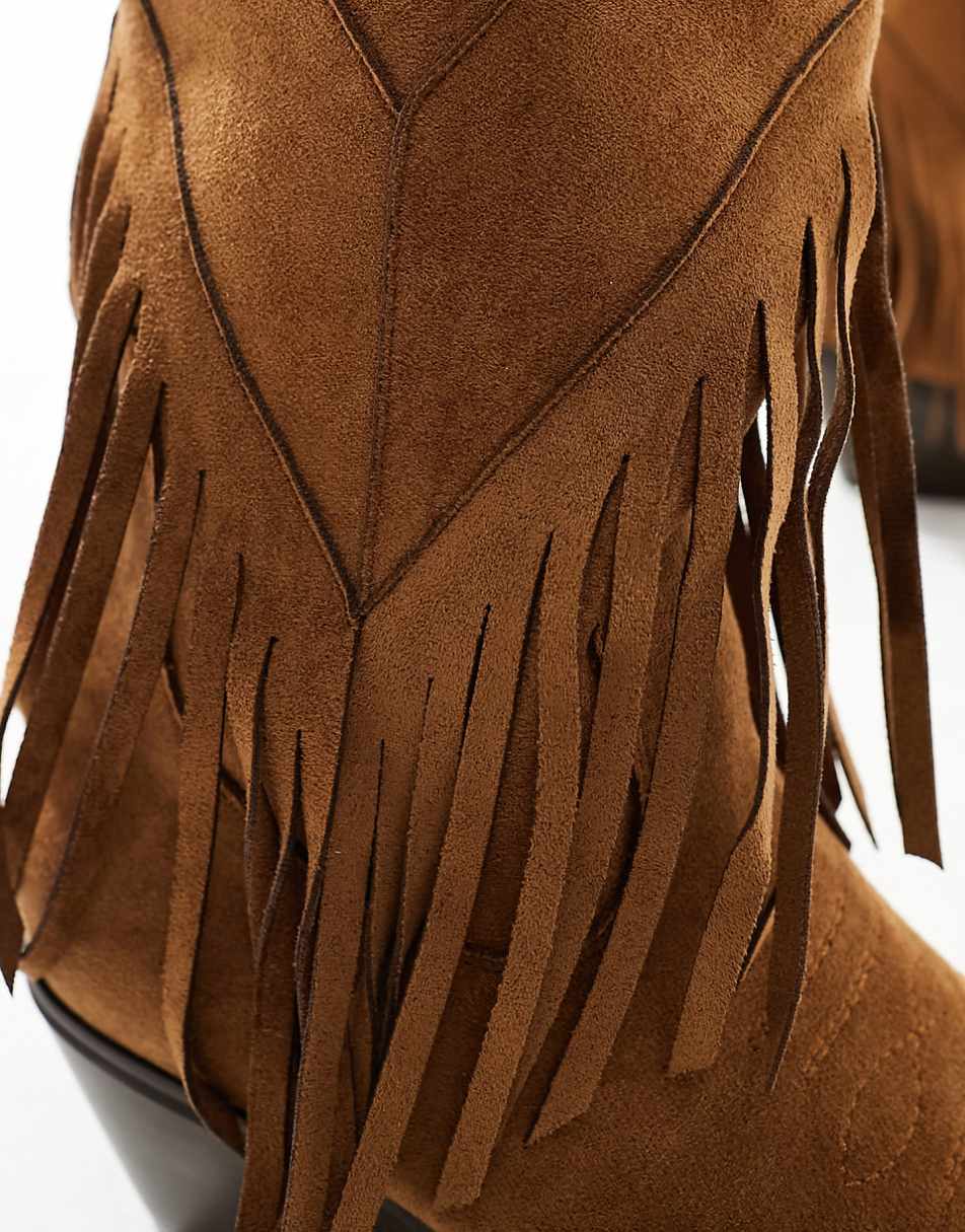 Glamorous knee tassel western boots in chestnut