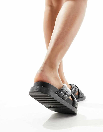 Glamorous crossover strap slides in black