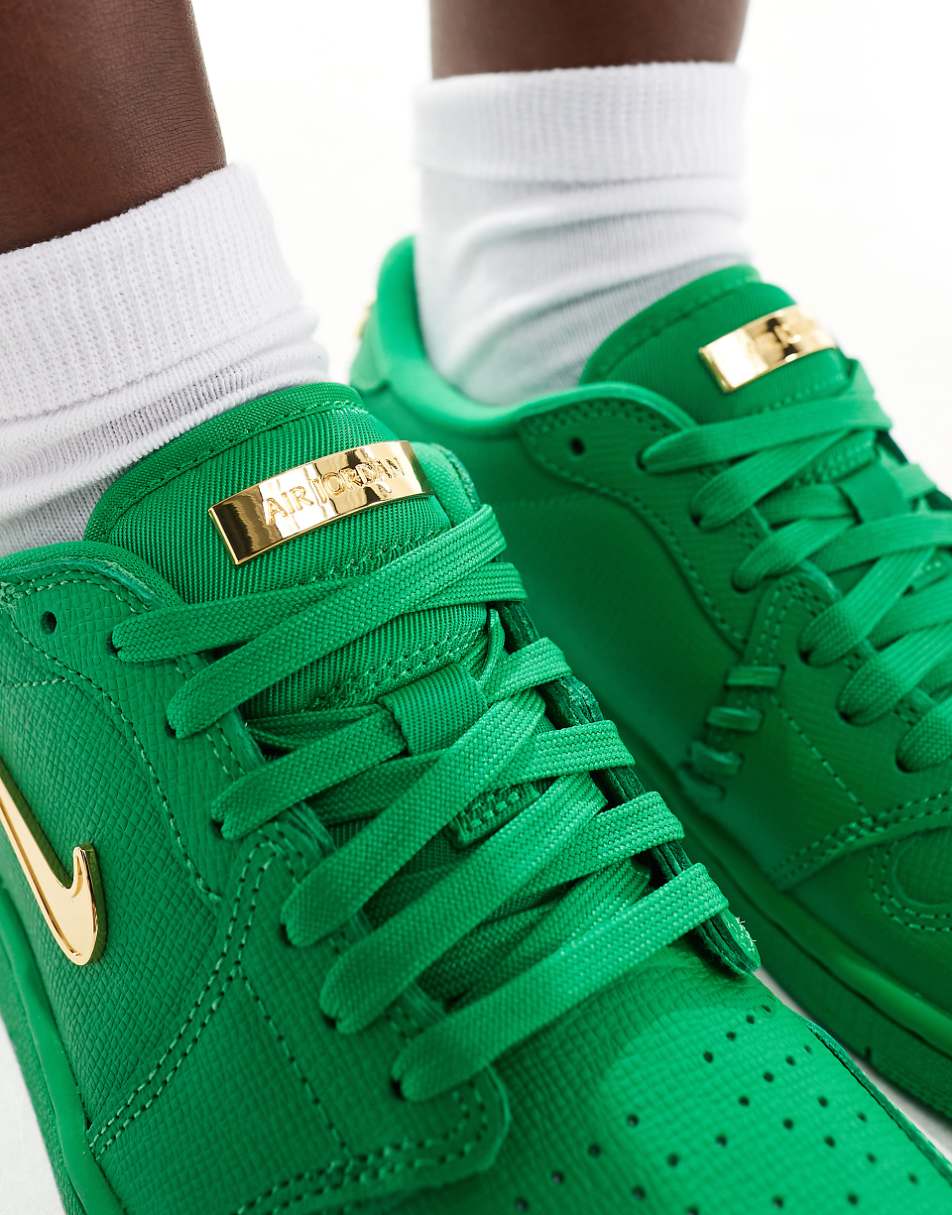 Nike Air Jordan Method make low sneakers in green