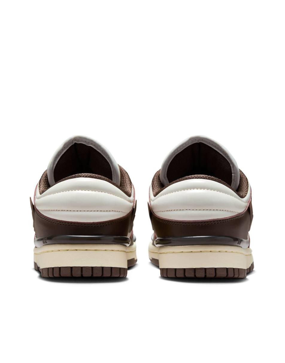 Nike Dunk Low Twist sneakers in brown