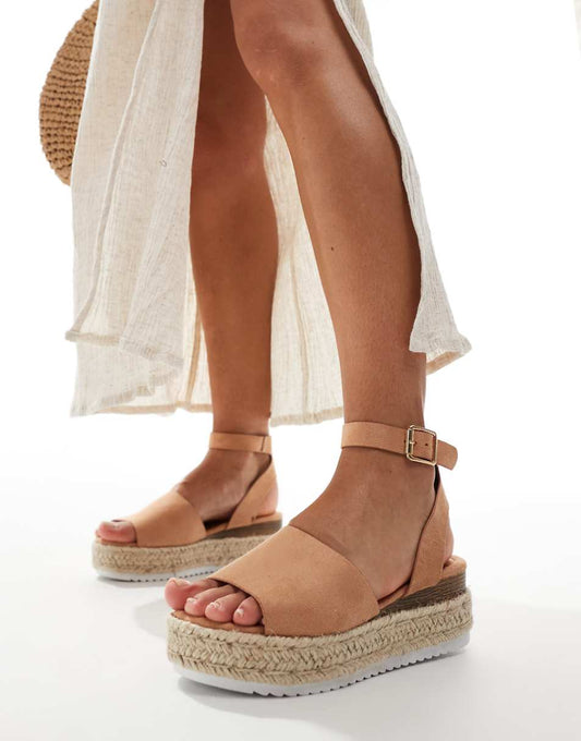 Truffle Collection flatform espadrilles in beige