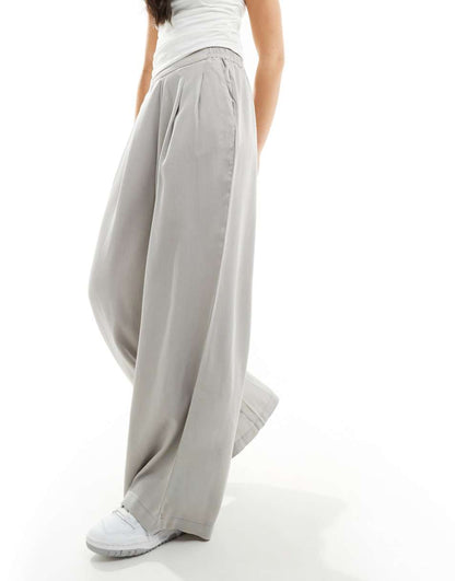 ASOS DESIGN wide leg pants in gray