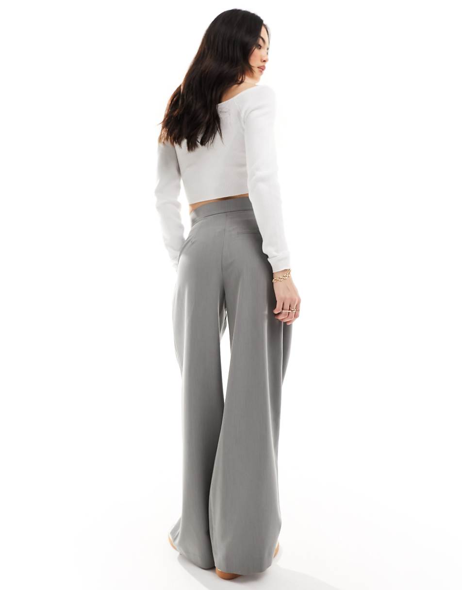 ASOS DESIGN tailored wide leg pants with pleat detail in gray