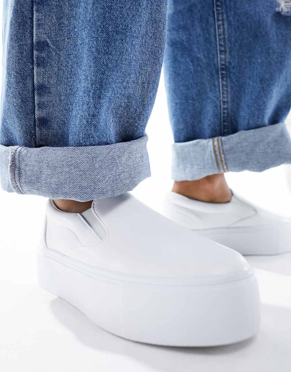 ASOS DESIGN Dice slip on flatform sneakers in white