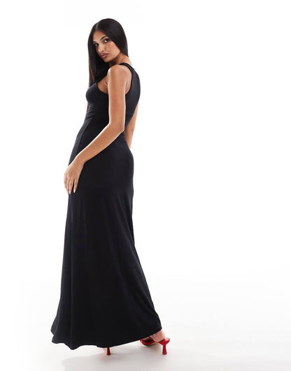 ASOS DESIGN scoop neck maxi dress with full hem in black