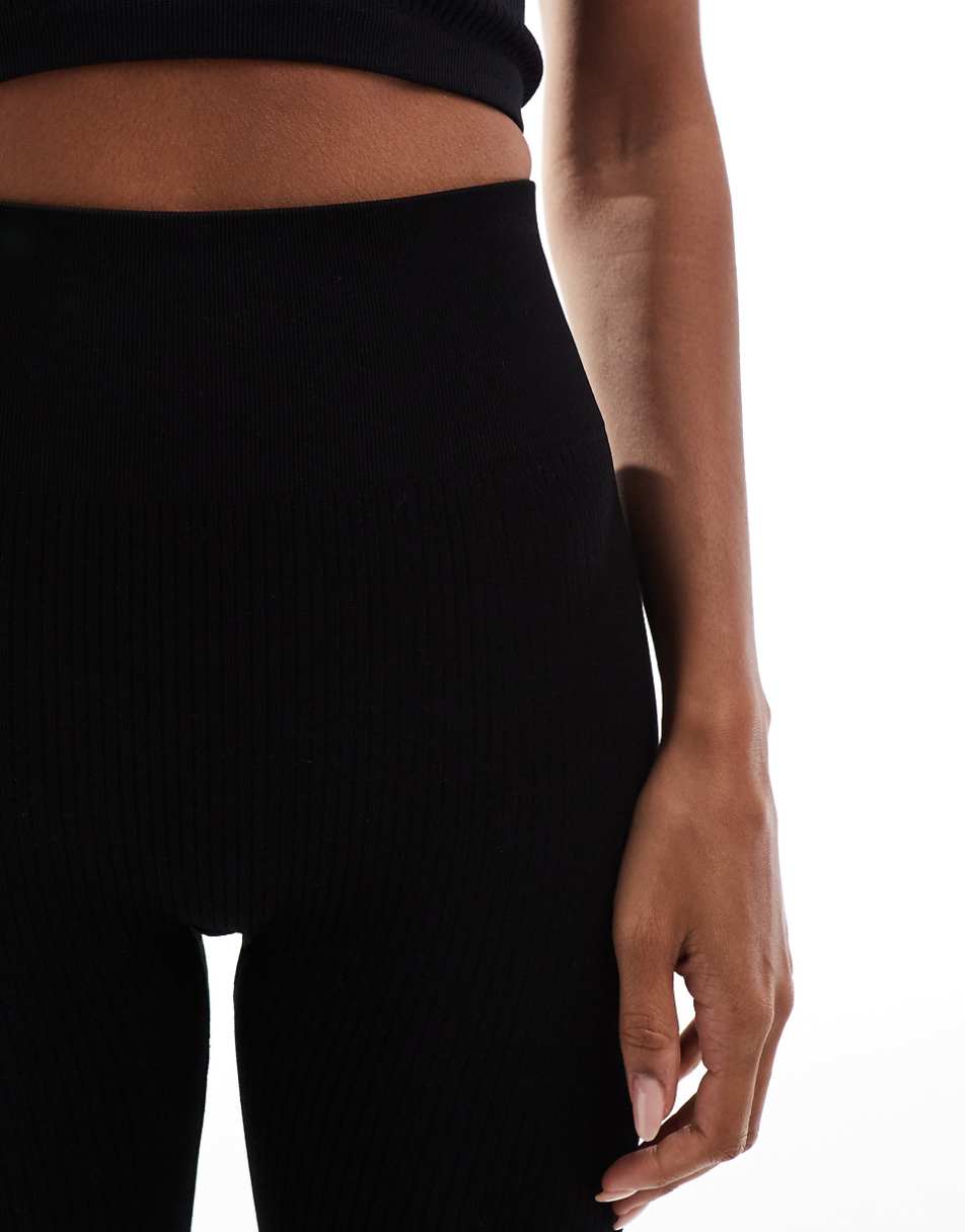 ASOS 4505 Icon seamless ribbed gym leggings in black