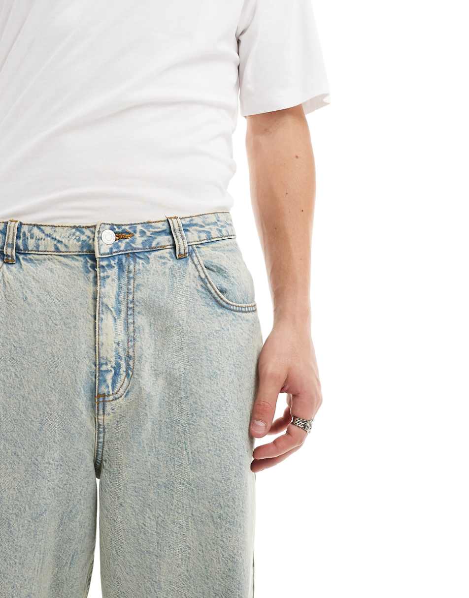 Reclaimed Vintage 90s baggy dad jeans in 90s light blue