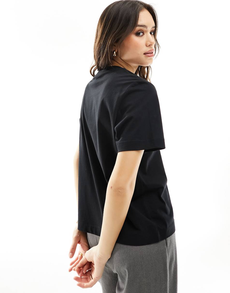 & Other Stories relaxed short sleeve t-shirt in black