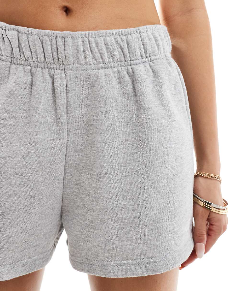 The North Face core shorts in light gray