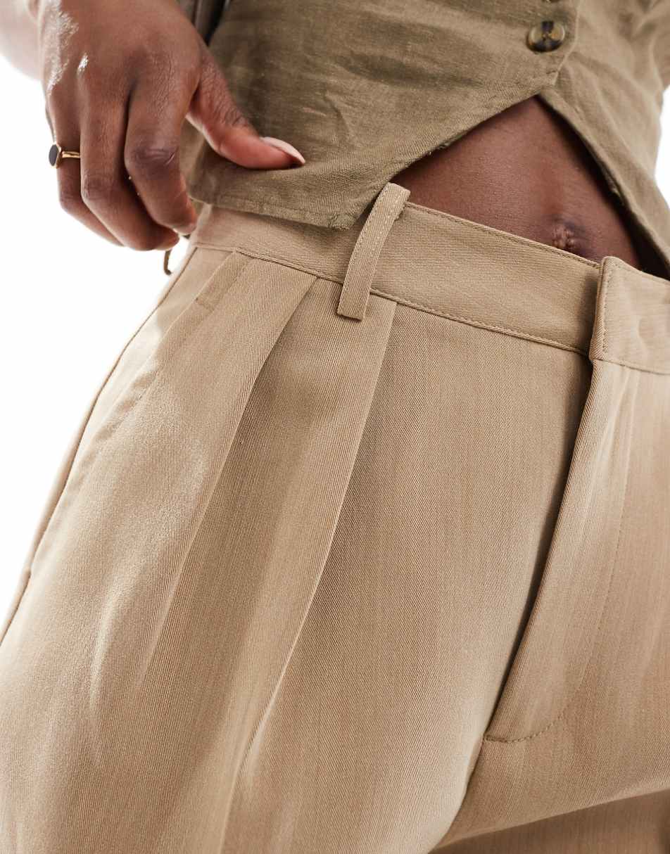 Urban Revivo high waisted tailored jorts in tan