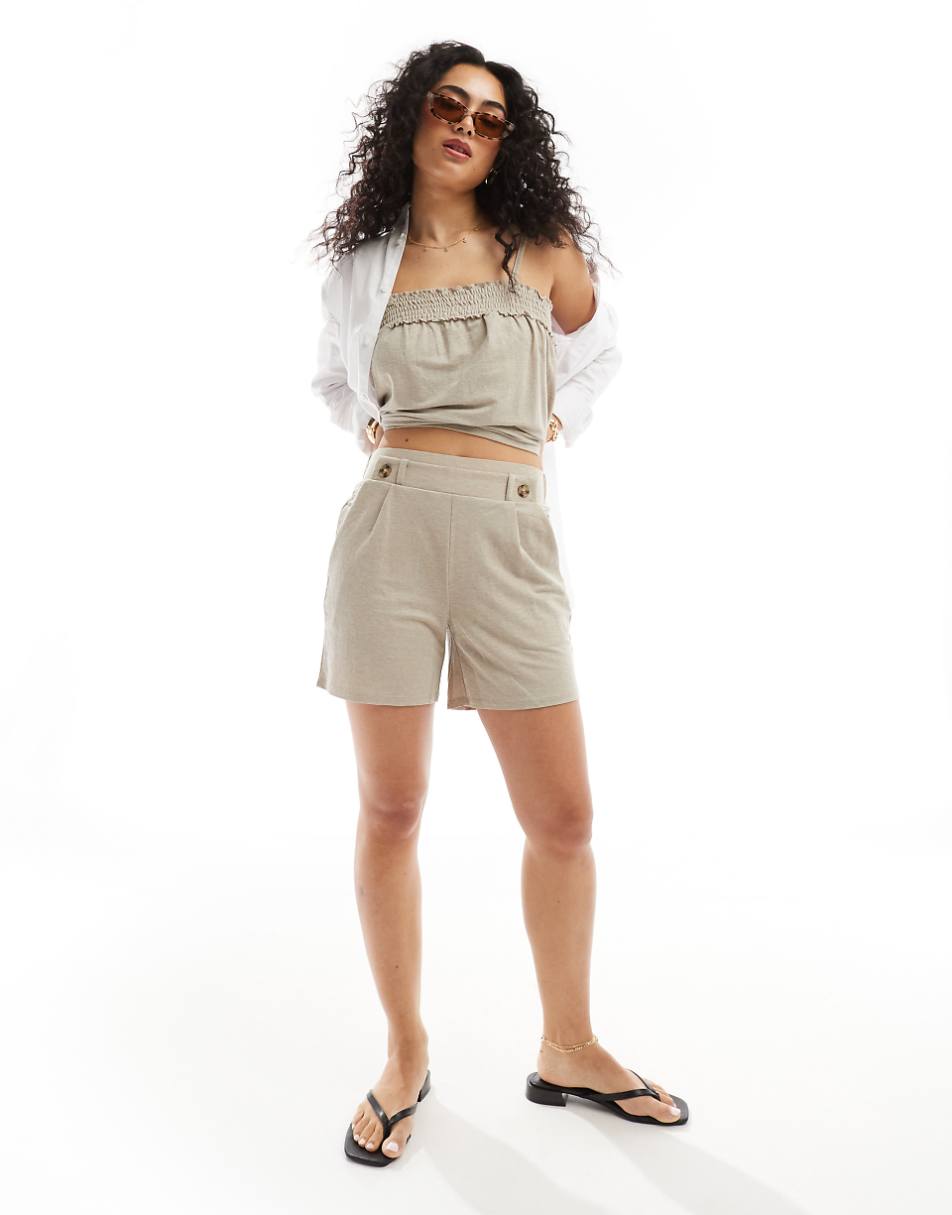 JDY jersey shorts in beige - part of a set