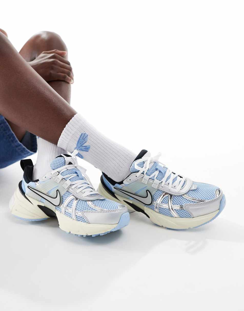 Nike V2K Run sneakers in blue and silver