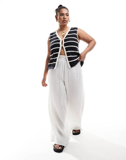 4th & Reckless Plus exclusive knit contrast edge button detail vest in black stripe